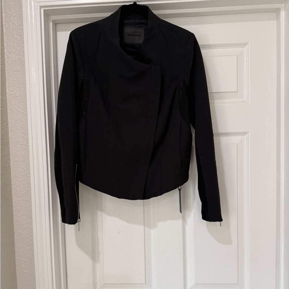 Blank NYC Women's Black Blazer